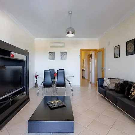 Magnolia - Spacious Apart For 4 With Indoor Pool, Gym In Albufeira *
