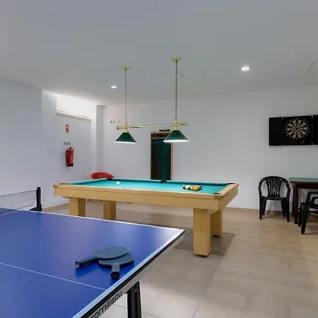 Magnolia - Spacious Apart For 4 With Indoor Pool, Gym In Albufeira アパート ギーア