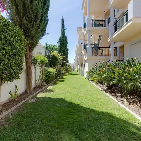 Apartamento Magnolia - Spacious Apart For 4 With Indoor Pool, Gym In Albufeira *